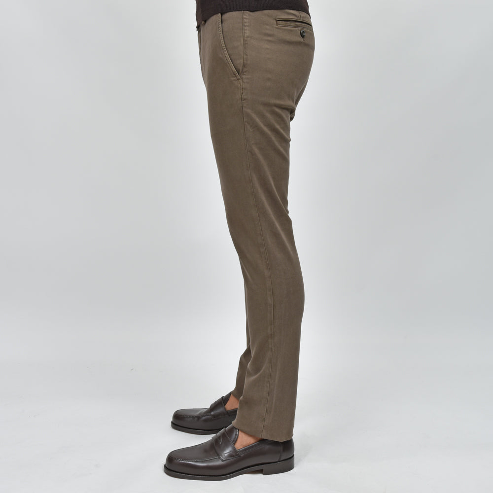 JACOB COHEN(ヤコブコーエン) BOBBYボビー レーヨンコットンストレッチスリムテーパードパンツ 226-22649