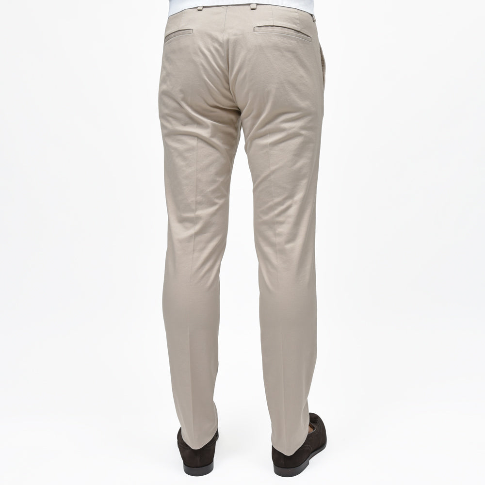 INCOTEX(インコテックス) TIMOTHEEティモシー SLIM FIT ストレッチコットンブロークンツイルテーパードパンツ 1W0900/90460/31545