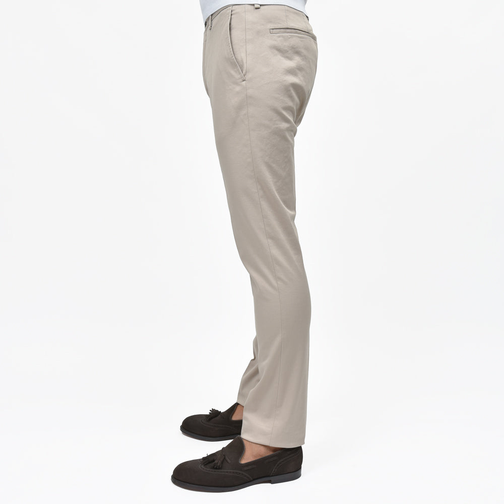 INCOTEX(インコテックス) TIMOTHEEティモシー SLIM FIT ストレッチコットンブロークンツイルテーパードパンツ 1W0900/90460/31545