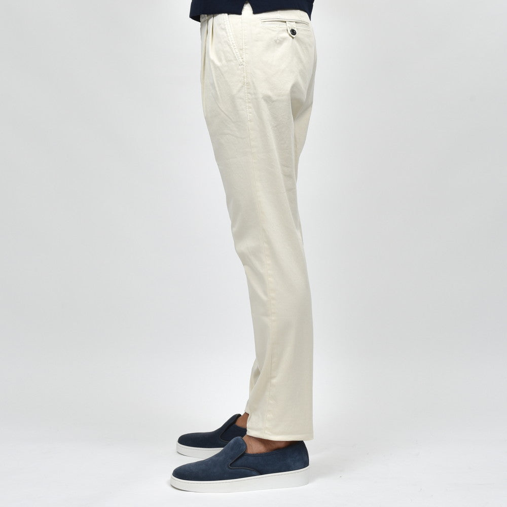 INCOTEX SLACKS(インコテックス スラックス) TAPERED FIT ガーメントダイオーガニックコットンストレッチ2プリーツテーパードチノ