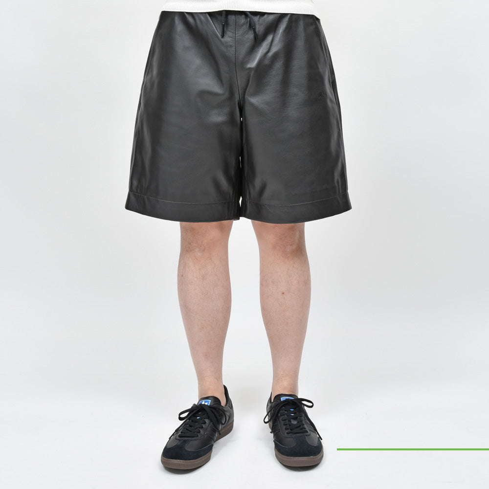A.M LONDON(エーエム ロンドン) ナッパレザーショーツ SPA NAPPA