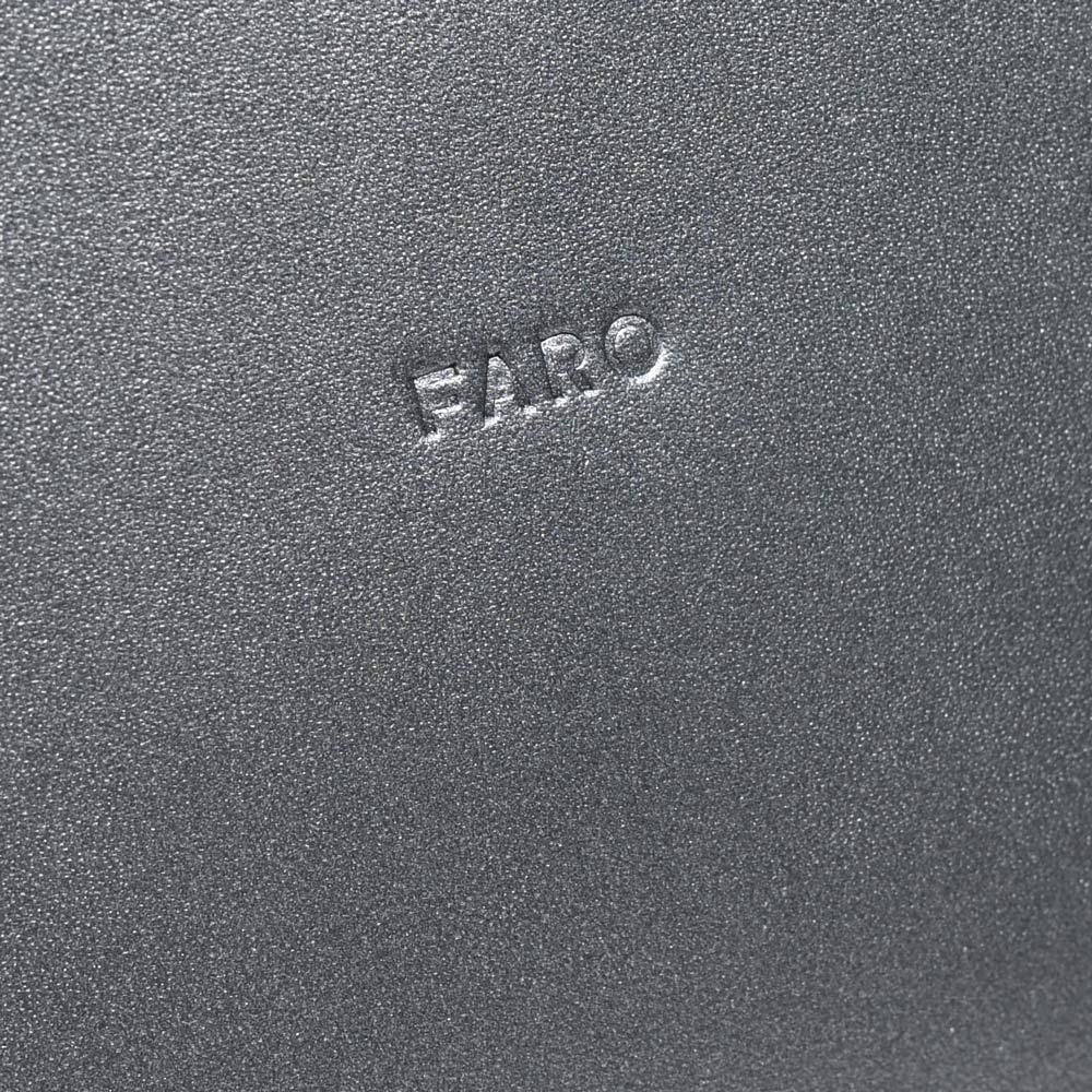 FARO(ファーロ) スムースレザーショルダーバッグ Calma Shoulder Medium/F2431B503
