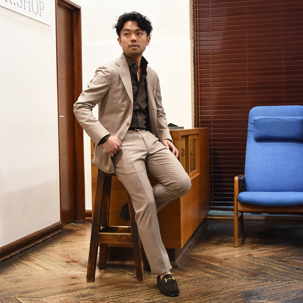 身長167cm・体重61kg、着用サイズ44