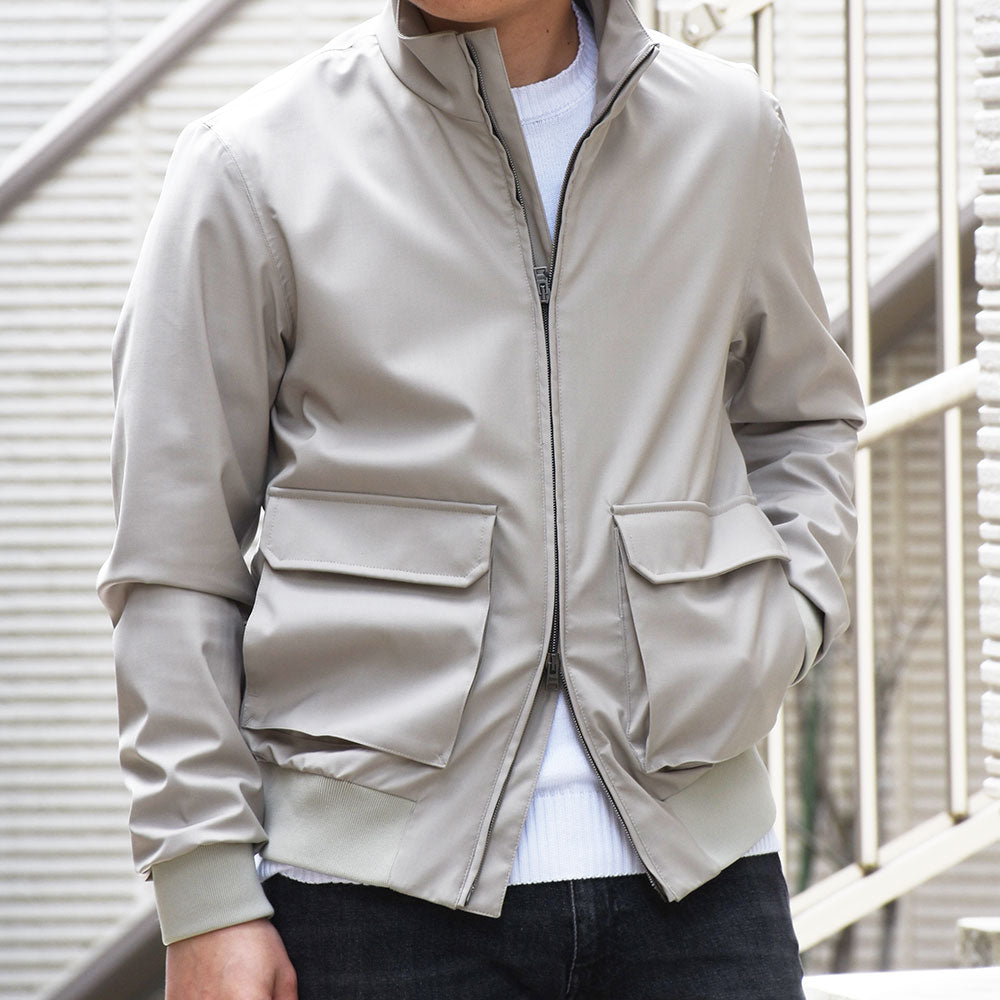 ヘルノ / 3レイヤーウール スタンドカラー ジップアップ ブルゾン(Loro Piana STORM SYSTEM)/GI000410U-33410