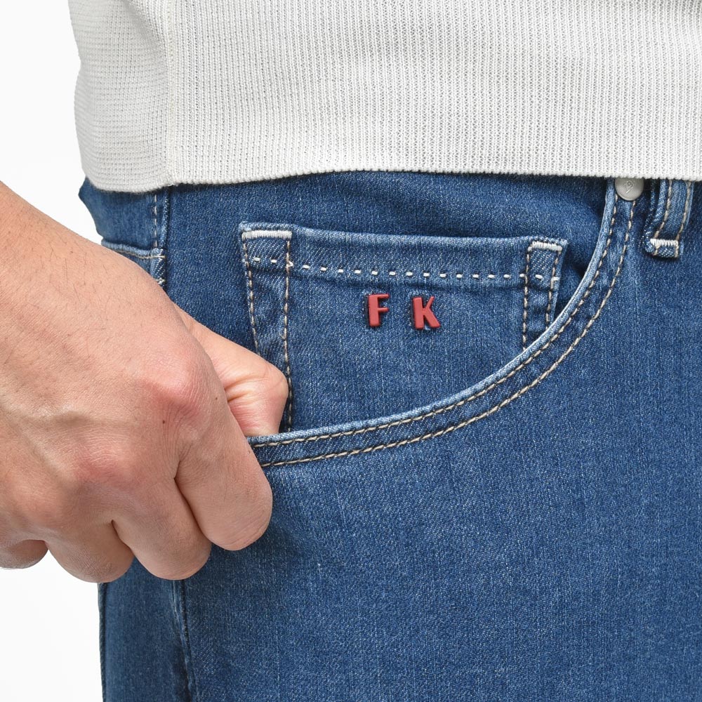 TRAMAROSSA(トラマロッサ) LEONARDレオナルド スーパーストレッチスリムテーパードデニム 414-49971019