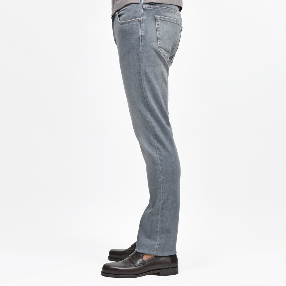 JACOB COHEN(ヤコブコーエン) NICKニック PREMIUM EDITION ヴィンテージウォッシュコットンストレッチテーパードフィットデニム 226-32370