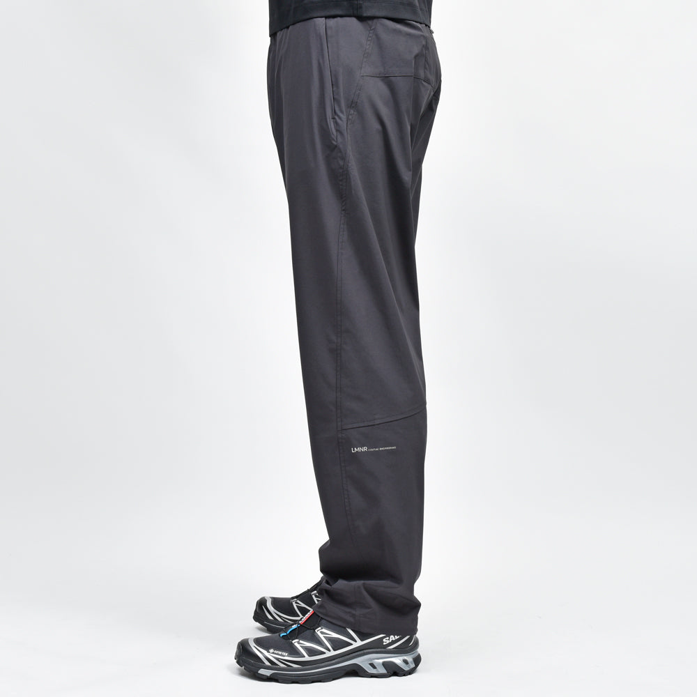 HERNO(ヘルノ) Laminarラミナー エクストラライトストレッチポリエステルシャーリングパンツ PT00055UL/12832S