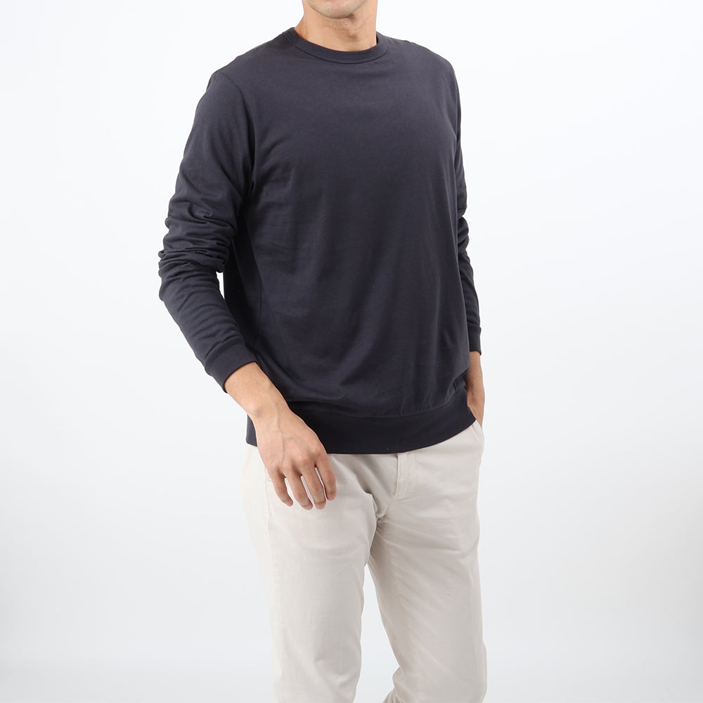 身長183cm/体重72kg・サイズ48<br>