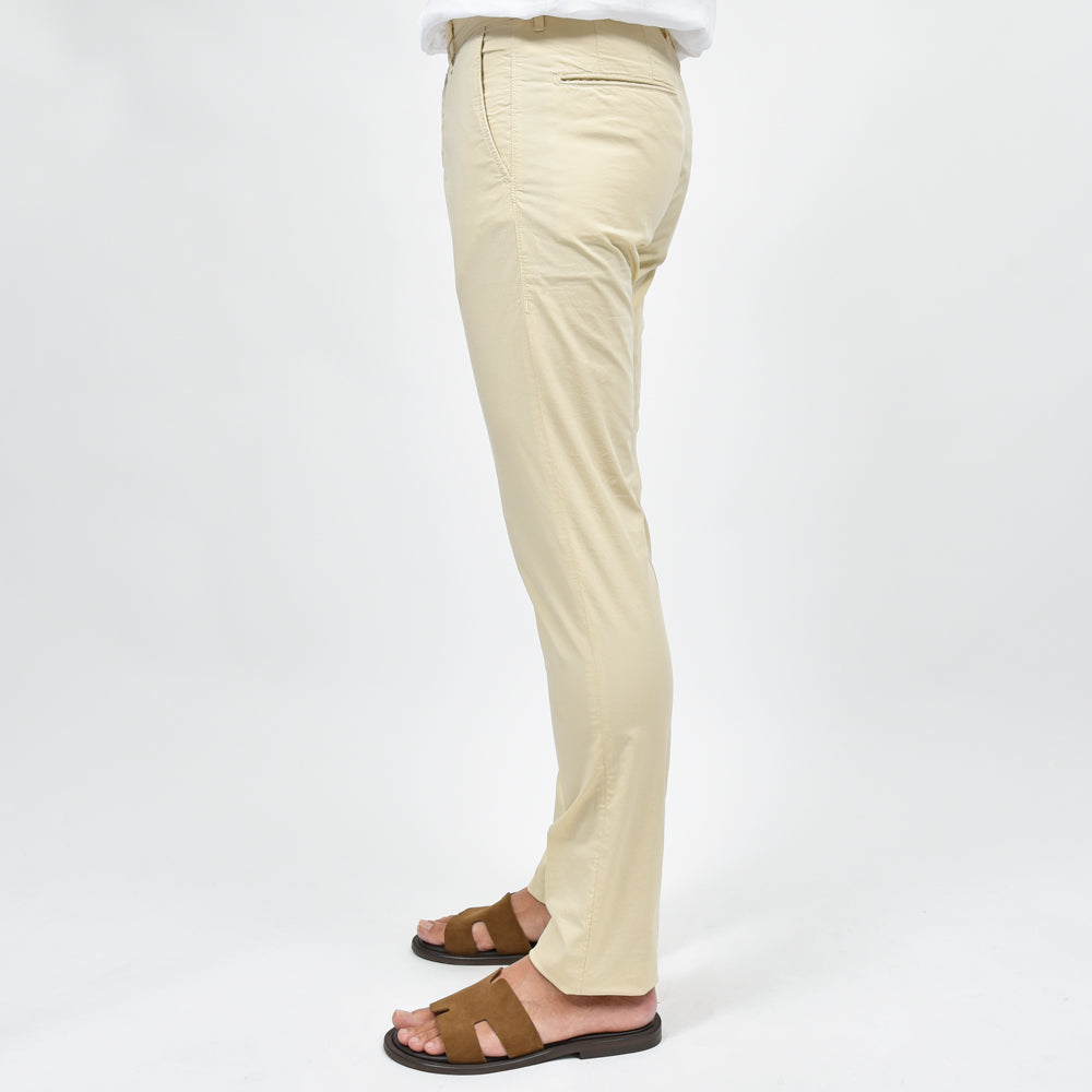 INCOTEX SLACKS(インコテックス スラックス) SLIM FIT ガーメントダイコットンストレッチポプリンテーパードパンツ 470-31567(M)