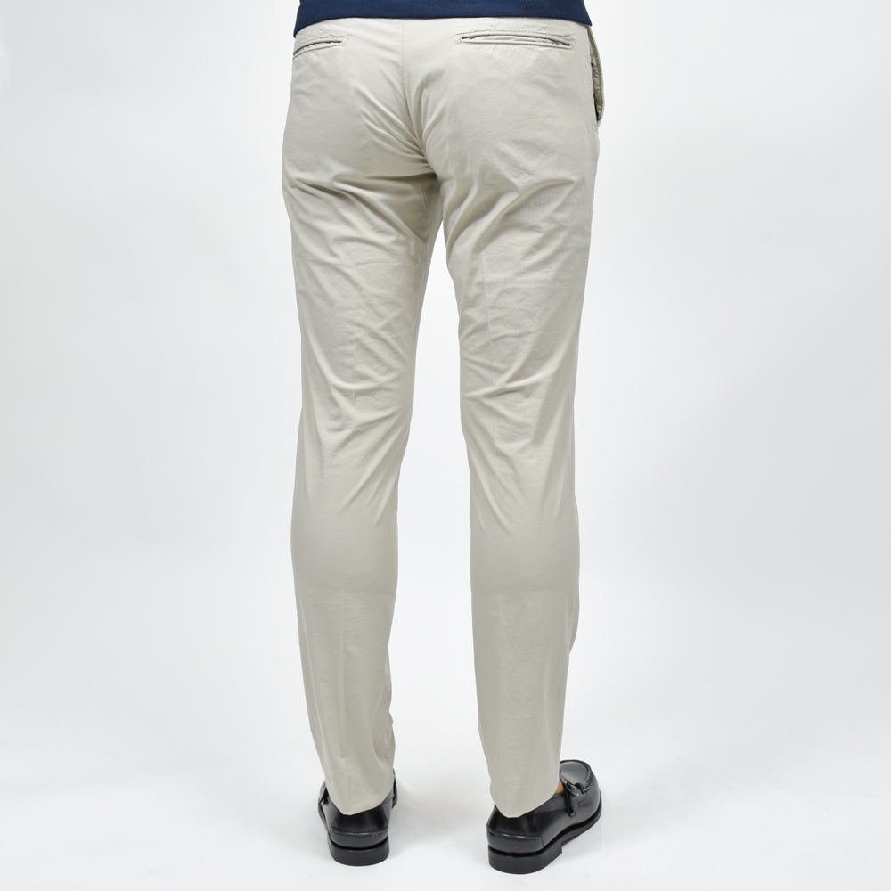INCOTEX SLACKS(インコテックス スラックス) SLIM FIT ガーメントダイコットンストレッチポプリンテーパードパンツ 470-31567(M)