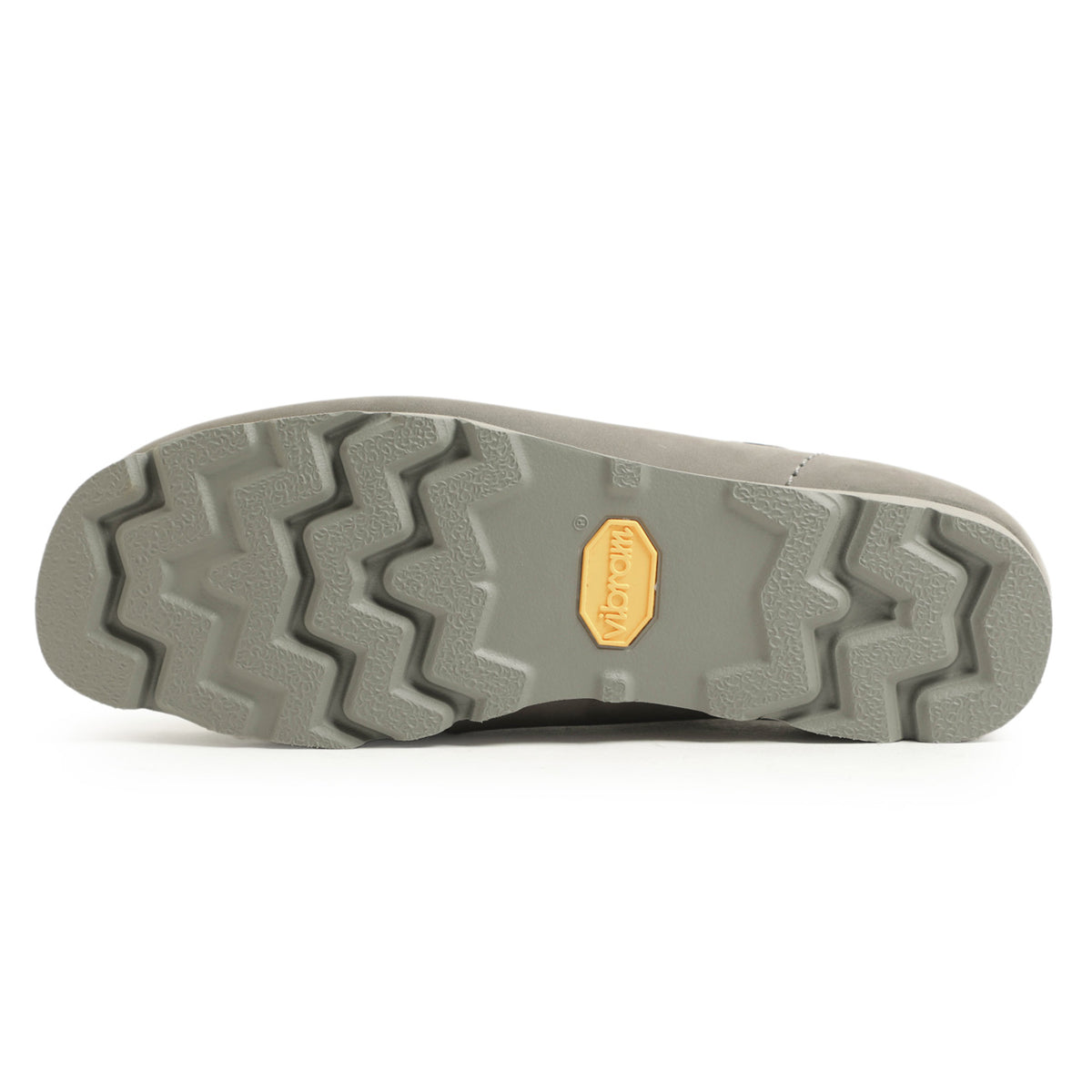 クラークス / Wallabee GTX / 防水 ヌバックスエードレザー シューズ / 26149449 / 26180662 / グレー