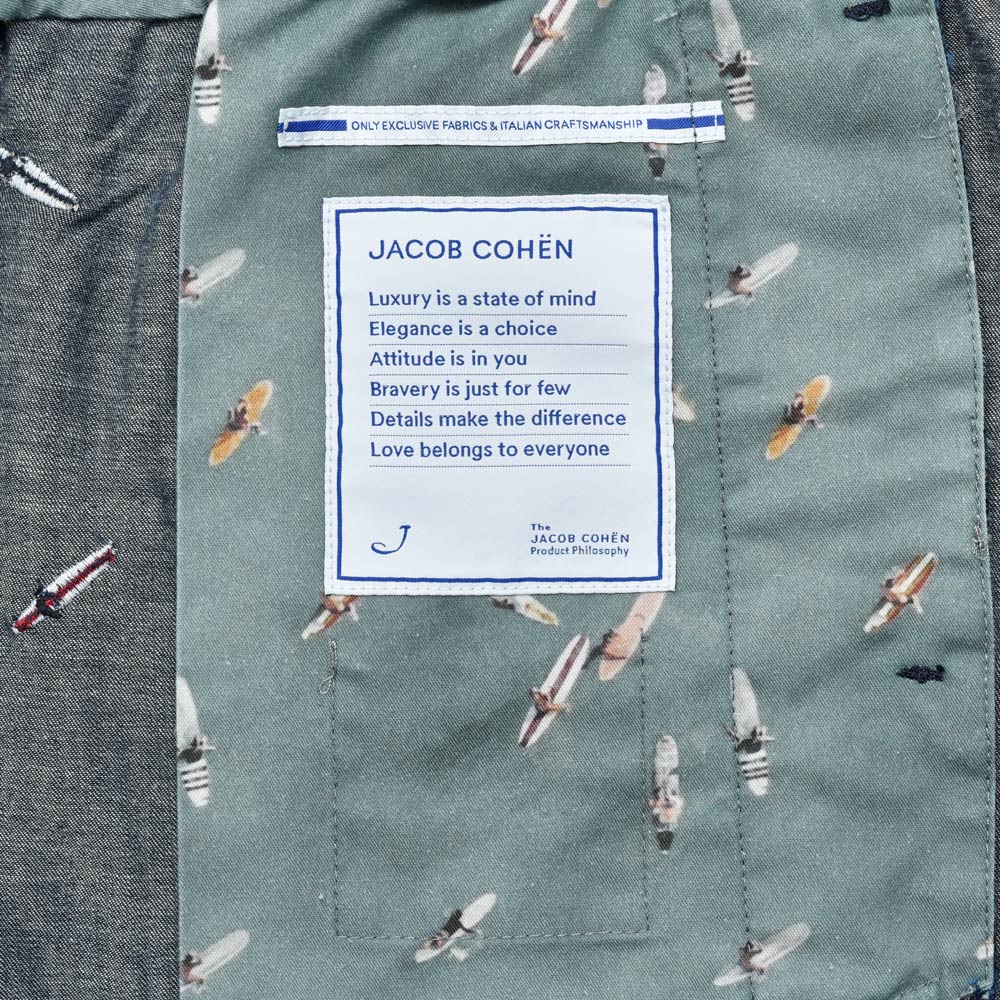 JACOB COHEN(ヤコブコーエン) Sports Collection GREGORYグレゴリー コットンストレッチリラックスフィットデニムショーツ 226-31563