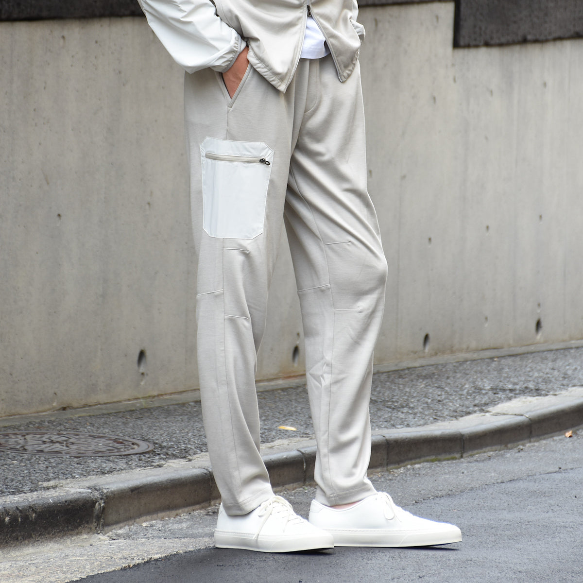 シーズ / サイドポケット付き ウールジャージー DRAWSTRING PANT/PT056 TJ186/DRIFTWOOD