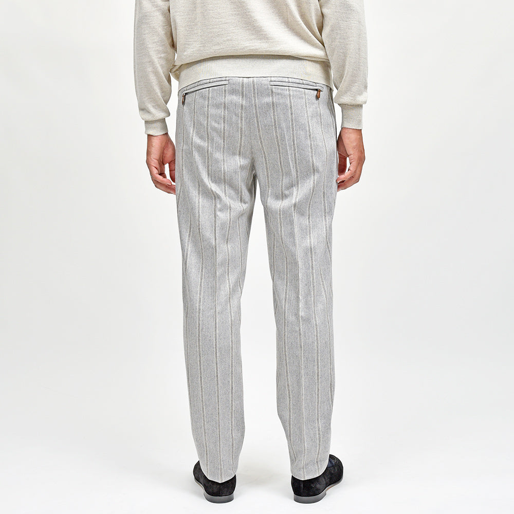 PT TORINO(ピーティー トリノ) ヴァージンウールカシミヤ ストレッチ ライトフランネル ストライプ 1プリーツシャーリングパンツ SOFT FIT/TO02