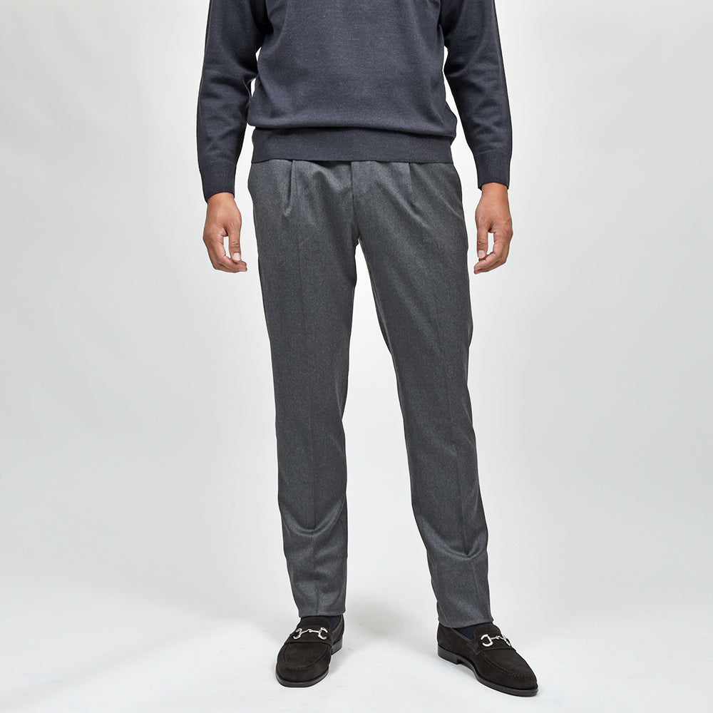 PT TORINO(ピーティー トリノ) Super110'S ヴァージンウール ストレッチ ライトフランネル 1プリーツドレスパンツ GENTLEMAN FIT/CM13