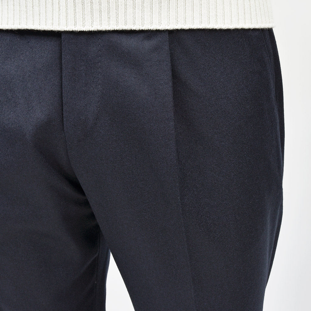 PT TORINO(ピーティー トリノ) Super110'S ヴァージンウール ストレッチ ライトフランネル 1プリーツドレスパンツ GENTLEMAN FIT/CM13