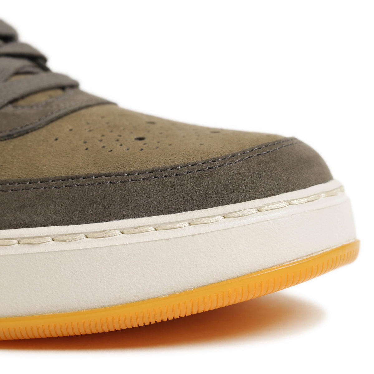 コールハーン / グランドプロ クロスオーバー スニーカー / GRANDPRO CROSSOVER / C41221 / RAVEN NUBUCK / ブラウン