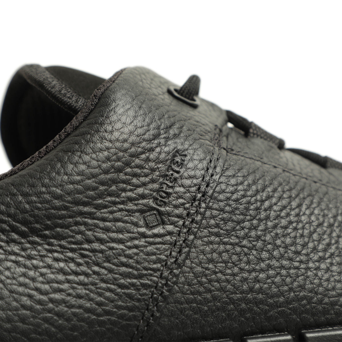 エコー / ヌバック レザー レースアップ 厚底スニーカー / GORE-TEX / GRUUV M 525224 01001 / ブラック