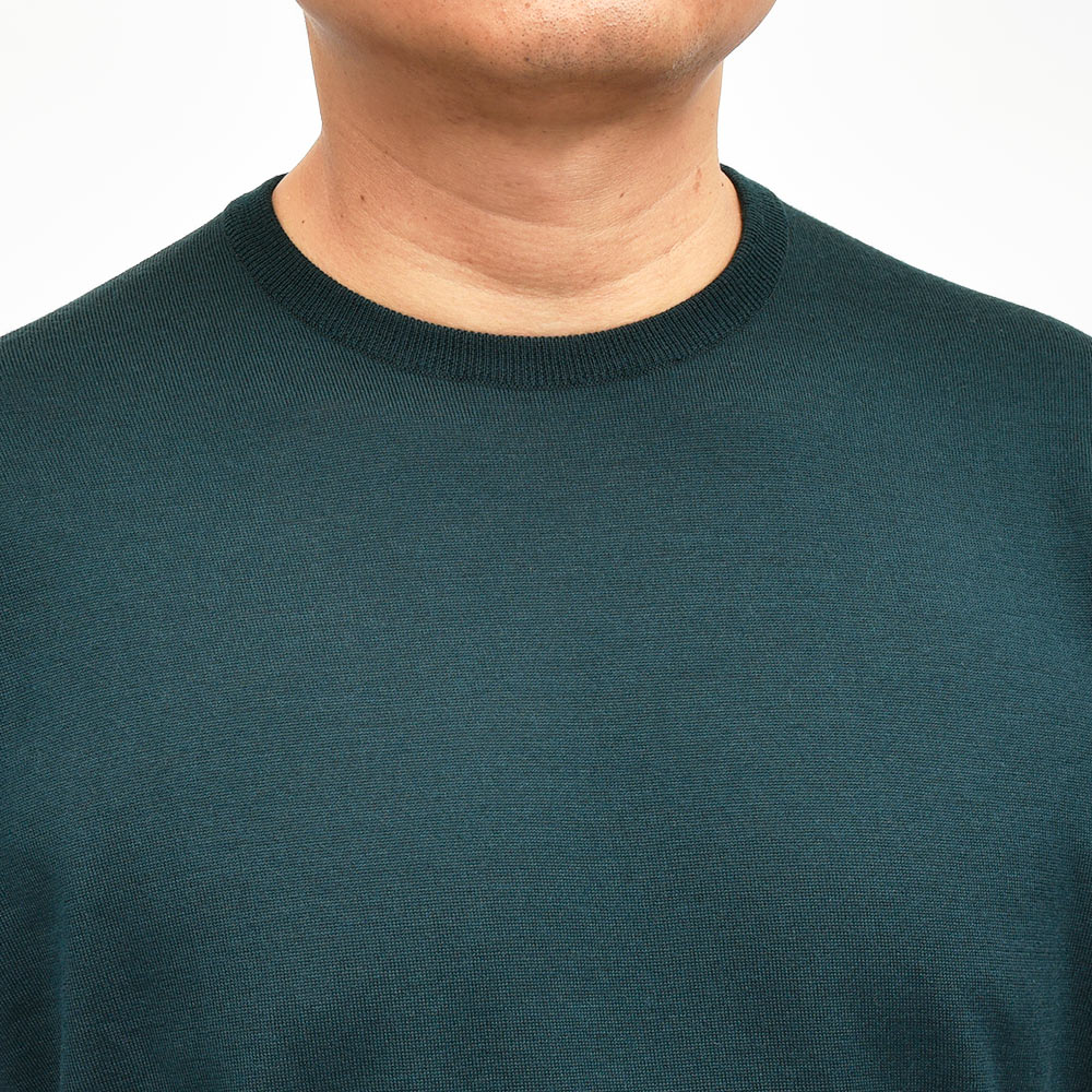 JOHN SMEDLEY(ジョンスメドレー) SCANLAN エクストラファインメリノウール 30ゲージ クルーネックニット MODERN FIT