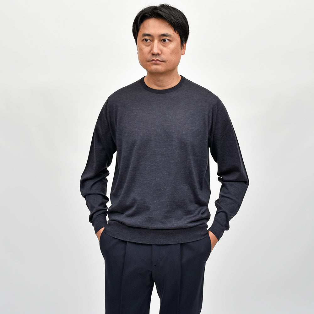 JOHN SMEDLEY(ジョンスメドレー) SCANLAN エクストラファインメリノウール 30ゲージ クルーネックニット MODERN FIT
