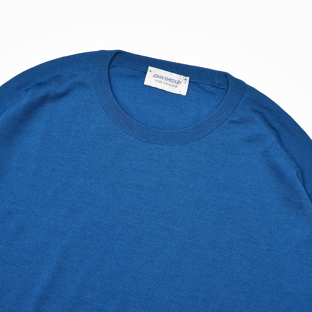 JOHN SMEDLEY(ジョンスメドレー) SCANLAN エクストラファインメリノウール 30ゲージ クルーネックニット MODERN FIT