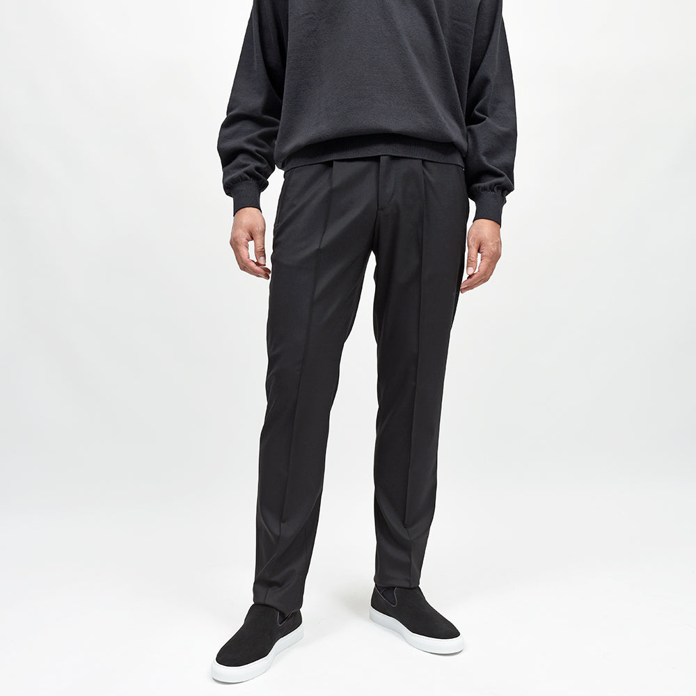 PT TORINO(ピーティー トリノ) NEW BERLIN ウォッシャブルテクノウール ストレッチ サージ 永久クリース 1プリーツパンツ SOFT FIT/VD06