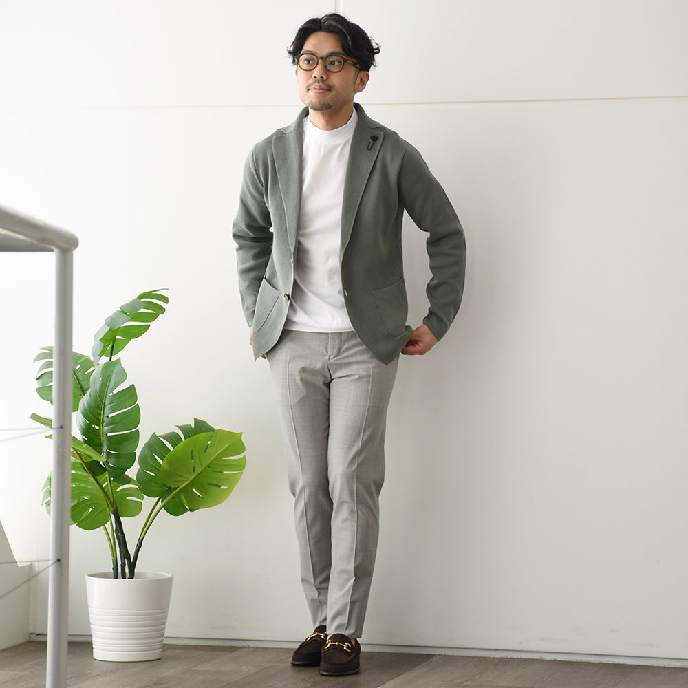 身長167cm・体重62kg/着用サイズXXS