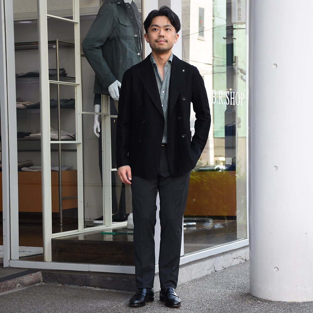 身長167cm・体重62kg/着用サイズ37