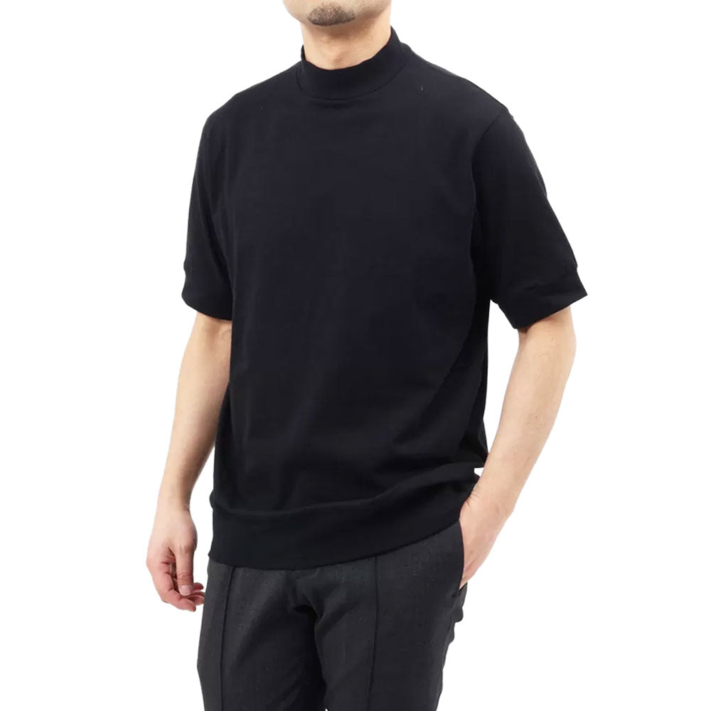 身長167cm・体重61kg、着用サイズ44