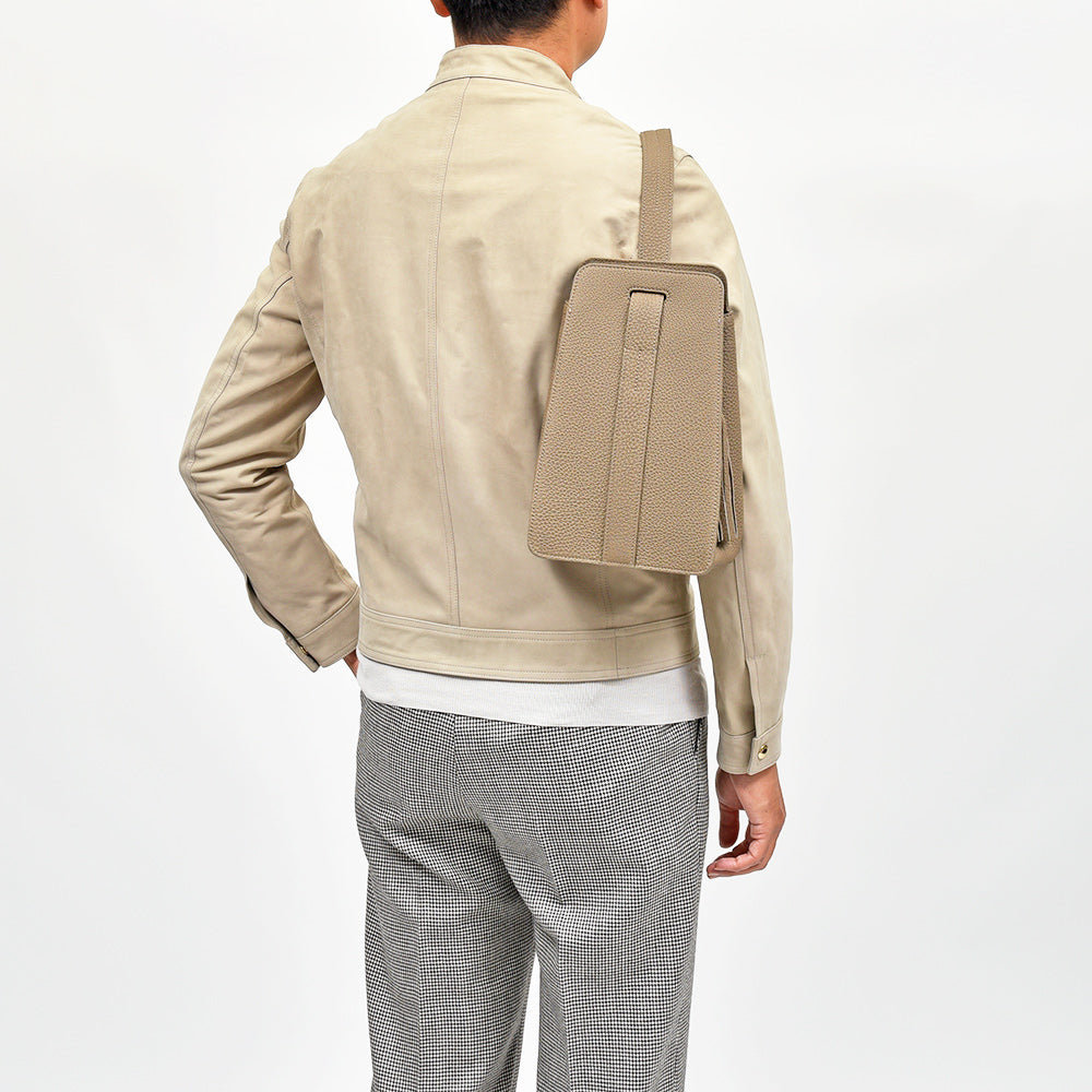 ACATE(アカーテ) NUOVO カーフ シュリンクレザー 2WAY クラッチバッグ