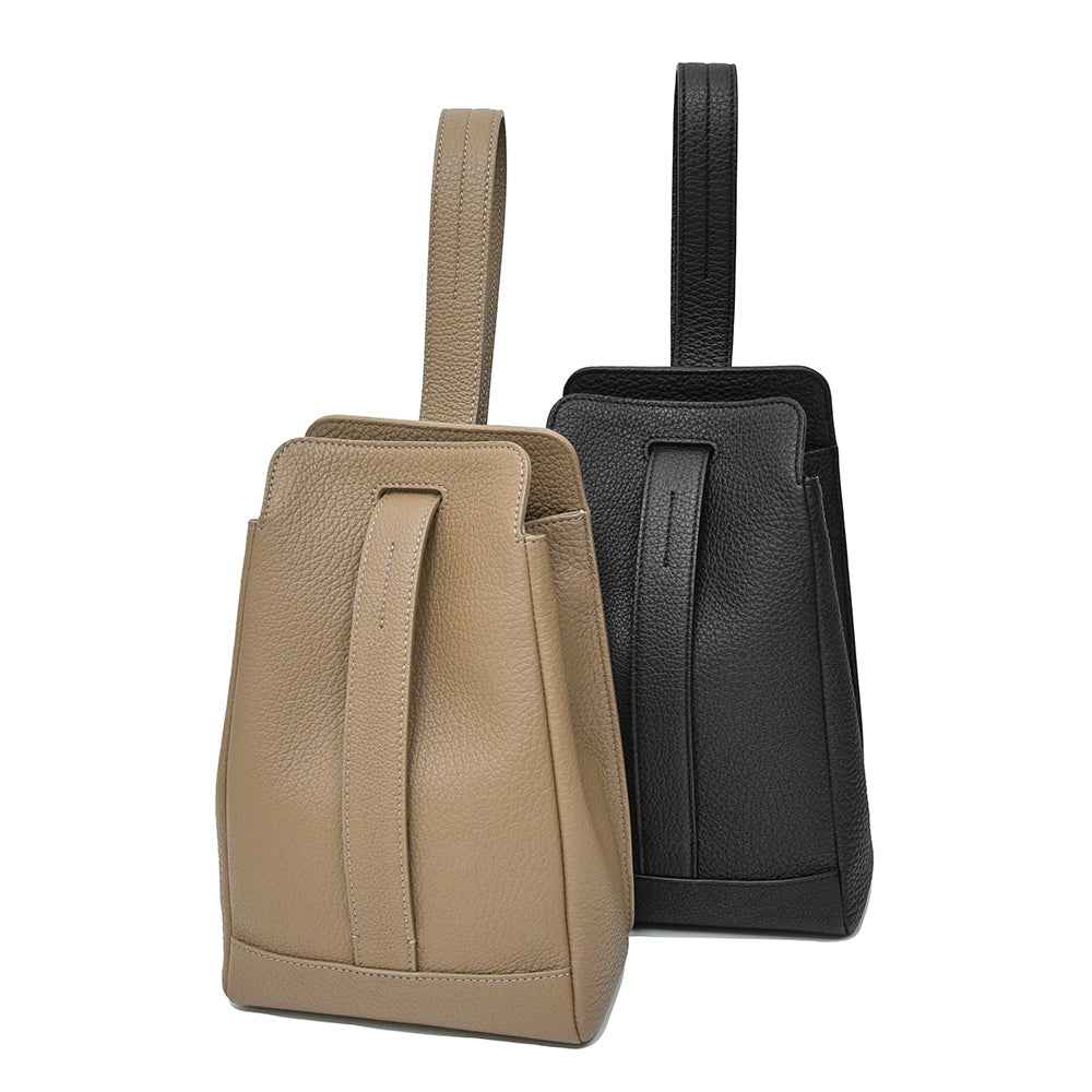 ACATE(アカーテ) NUOVO カーフ シュリンクレザー 2WAY クラッチバッグ