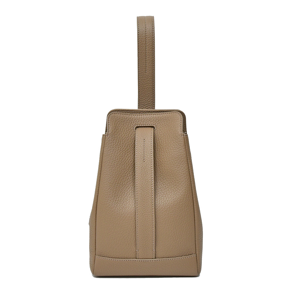 ACATE(アカーテ) NUOVO カーフ シュリンクレザー 2WAY クラッチバッグ