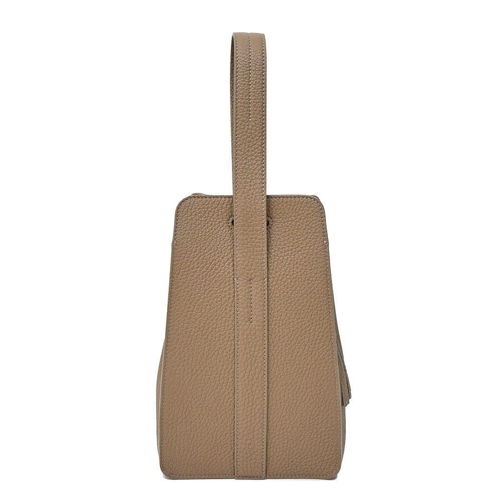 ACATE(アカーテ) NUOVO カーフ シュリンクレザー 2WAY クラッチバッグ