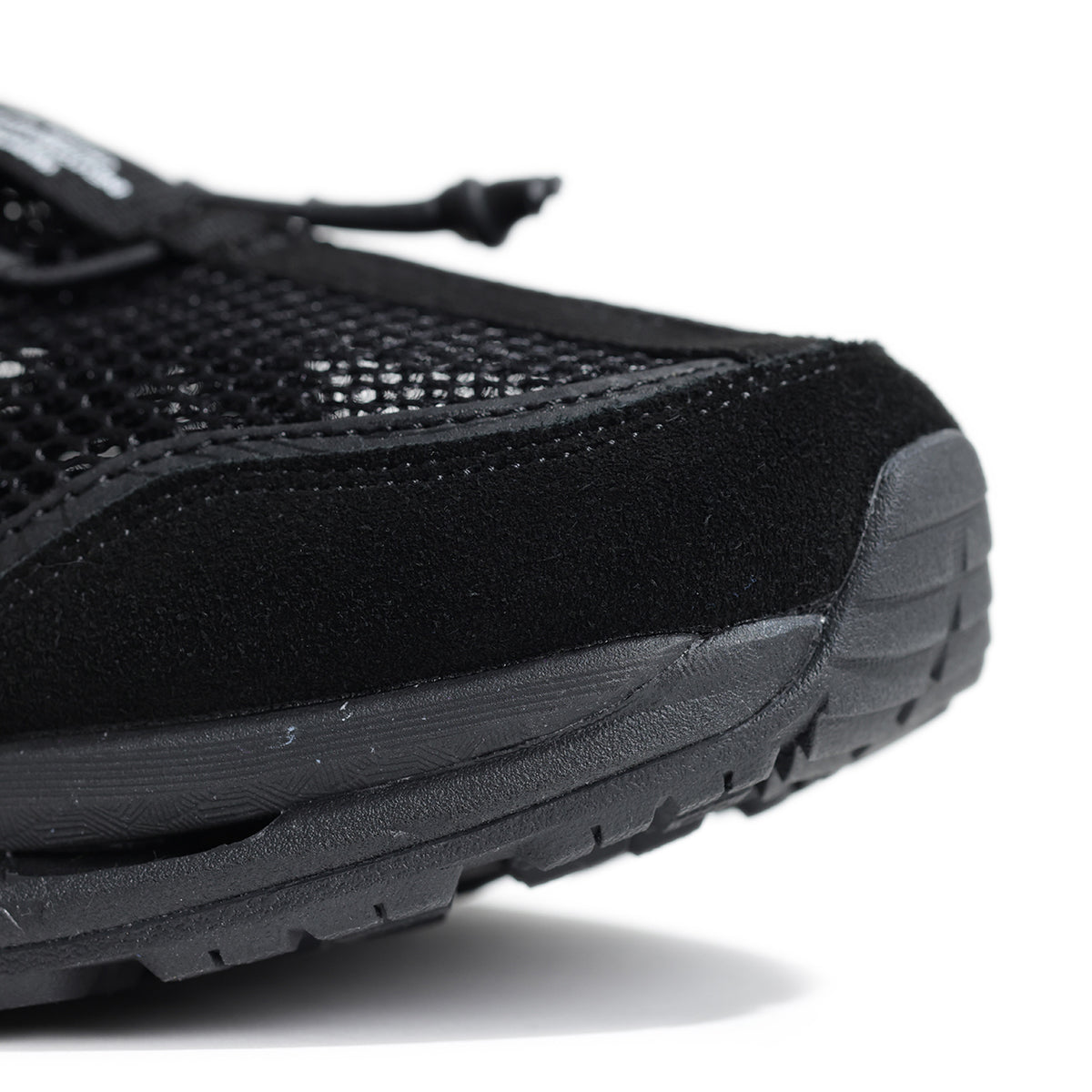モイスルー360 / 厚底 レースアップ 高通気メッシュ ローカットスニーカー/CAICIAS BLK