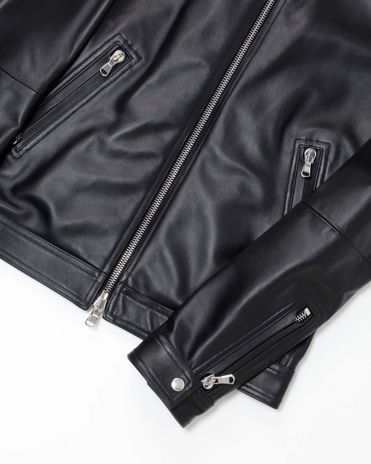エンメティ / MASSIMO(マッシモ) シルバーZIP ナッパチェラータ ラムレザーシングルライダース / ブラック