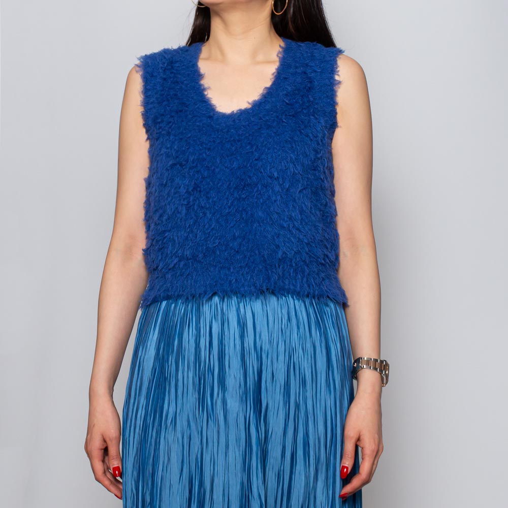 roberto collina(ロベルト コリーナ)<BR>N30016 ノースリーブ シャギーニット