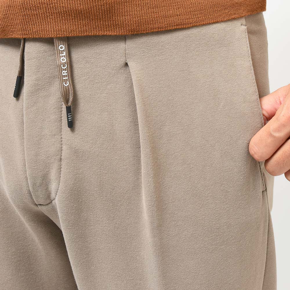 CIRCOLO 1901 チルコロ1901 コットン ストレッチ カシミヤタッチジャージー セットアップ対応 ドローコード 1プリーツ パンツ