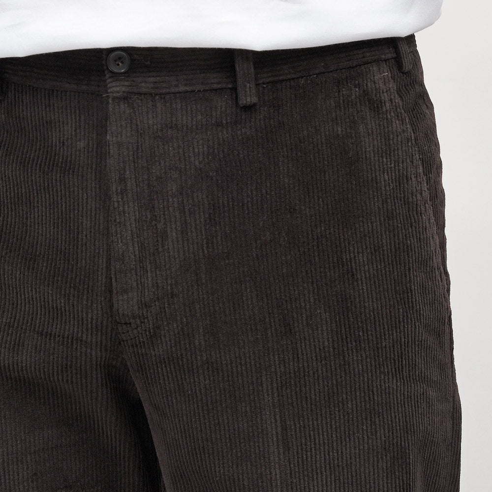 PT TORINO(ピーティートリノ)LIAM コットンストレッチ コーデュロイ ノープリーツパンツ STRAIGHT FIT/VD12