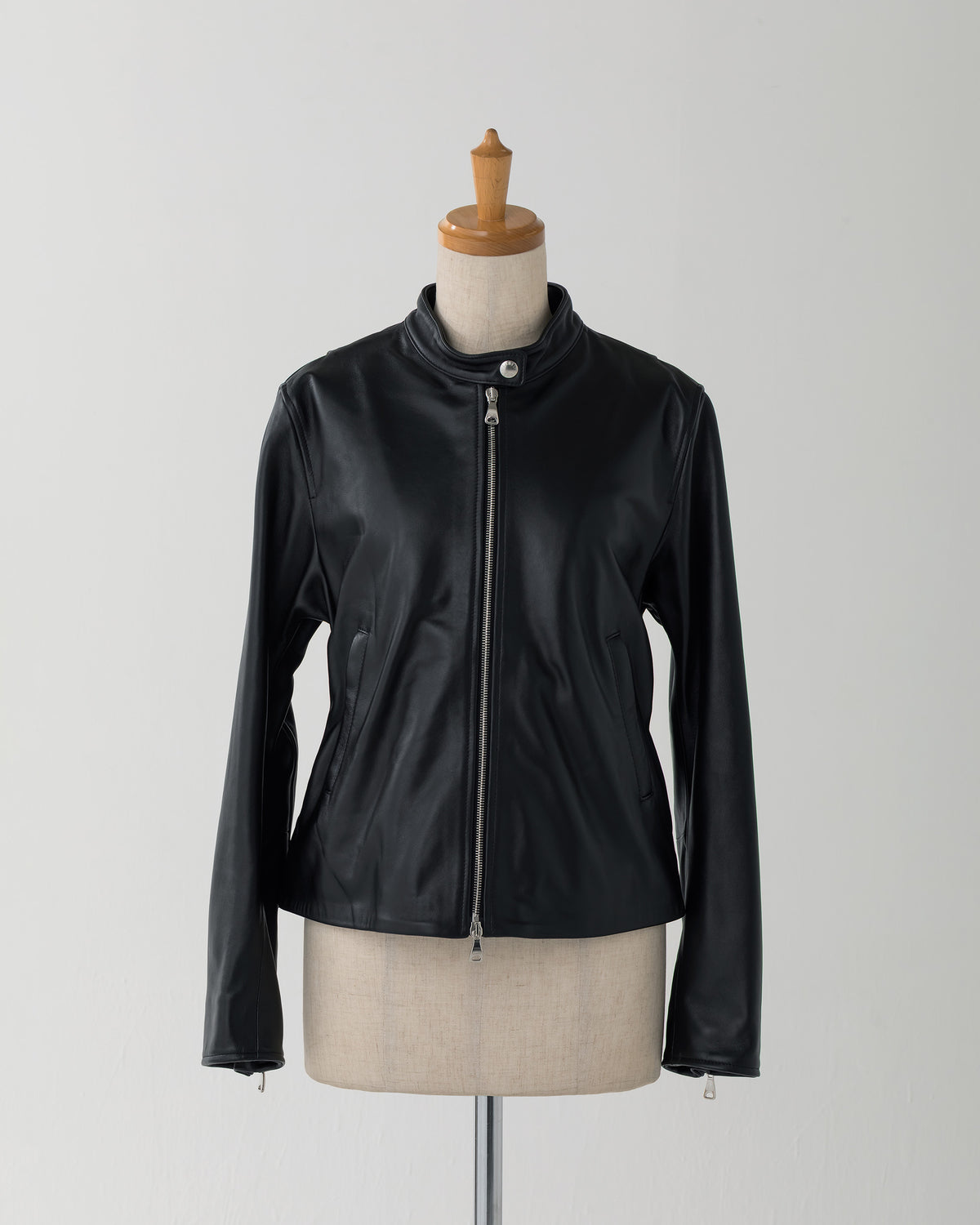 FAI(ファイ) シルバーZIP ナッパチェラータ ラムレザーシングルライダース / ブラック