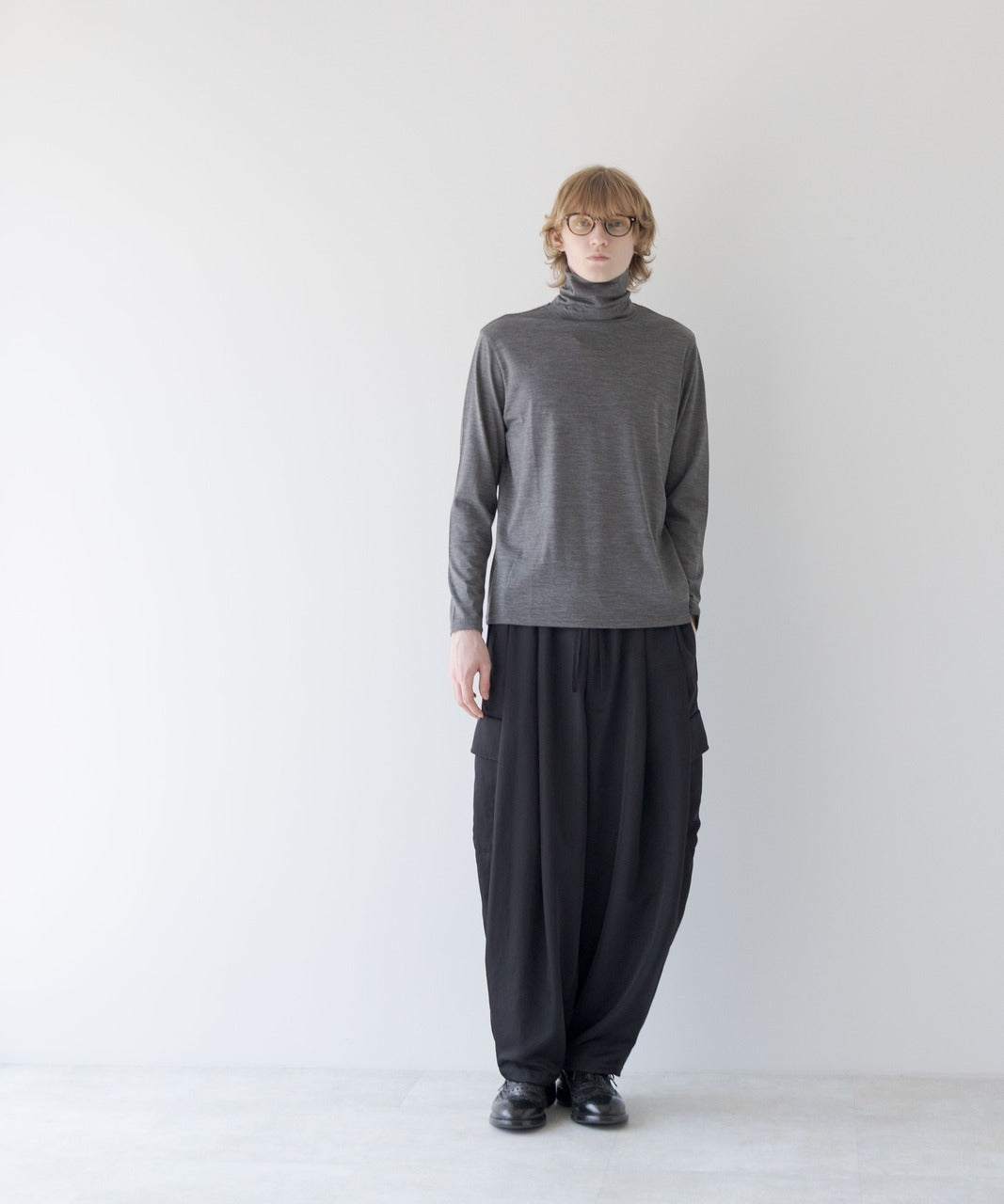 エムビー / HIGH-END 尾州WOOL JERSEY MODERN FIT TURTLE