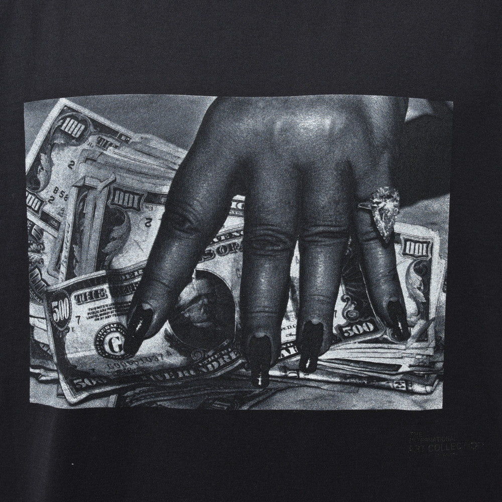 THE INTERNATIONAL ART COLLECTION(ジ インターナショナル アート コレクション) FAT HAND AND DOLLARS コットンフォトプリントS/Sカットソー