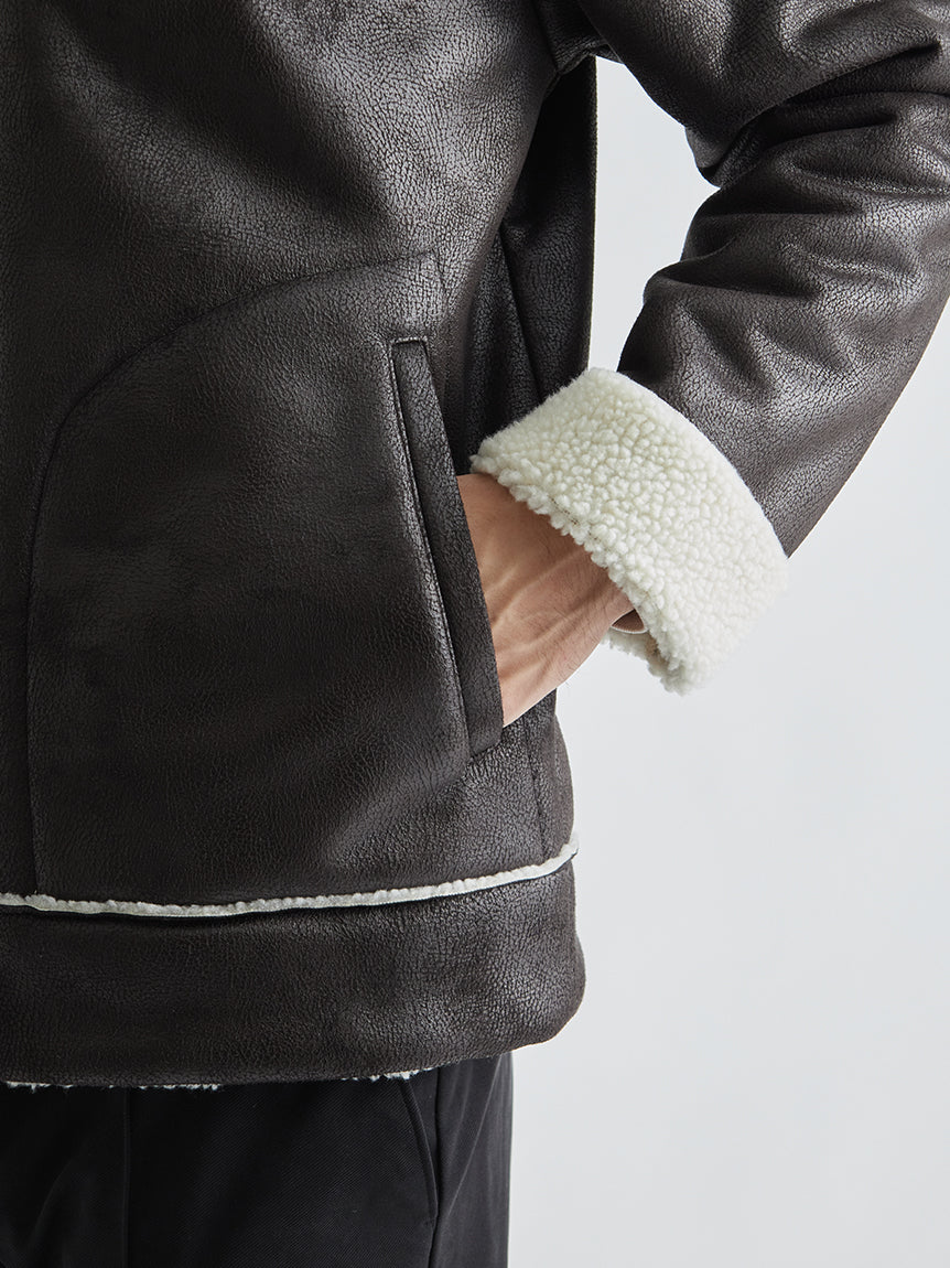 アウール / FAKE MOUTON JACKET