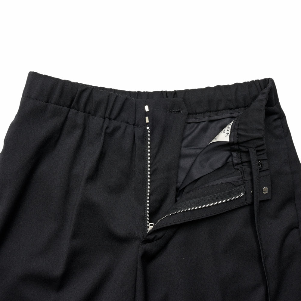LARDINI（ラルディーニ）<br>VICEP テックウールシャーリングパンツ CN65704 13062400109
