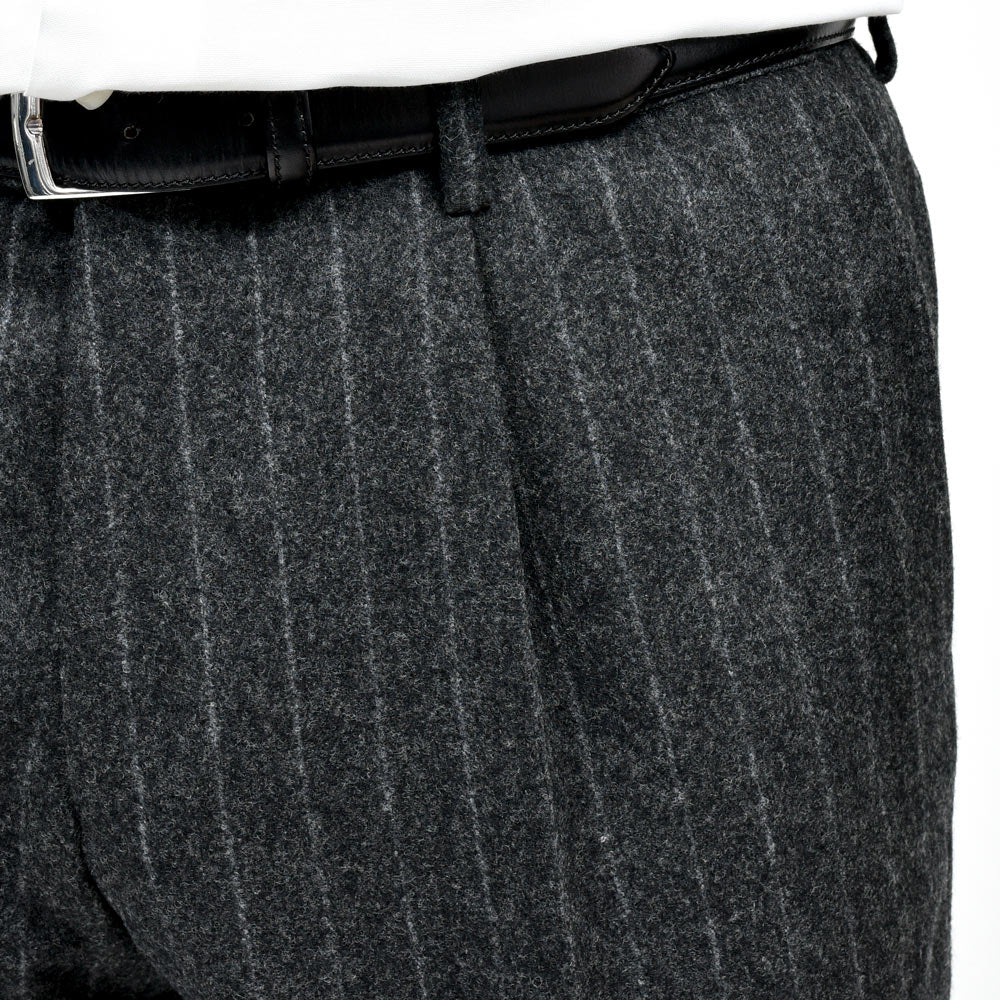 guji（グジ）ウールフランネルチョークストライプ3B1プリーツスーツ MADE BY RING JACKET / FOX BROTHERS - CBT5 17152204028