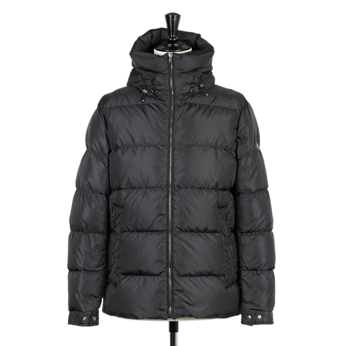 HERNO(ヘルノ) / 撥水ポリエステル フーデッド ショート丈ダウンジャケット/PI001390U 12918 9300/BLACK
