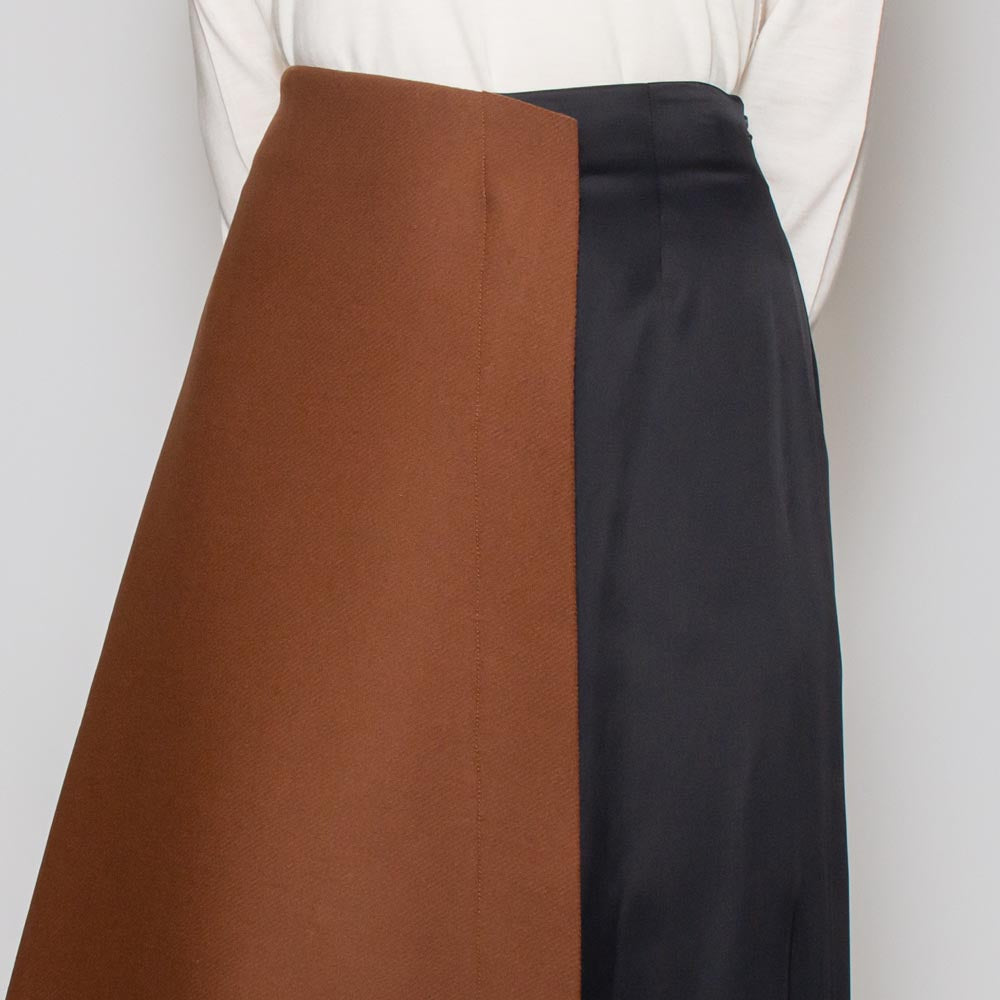 PLAN C(プラン シー)<BR>GOCAE53HVZ/CONTRAST MIDI SKIRT バイカラースカート