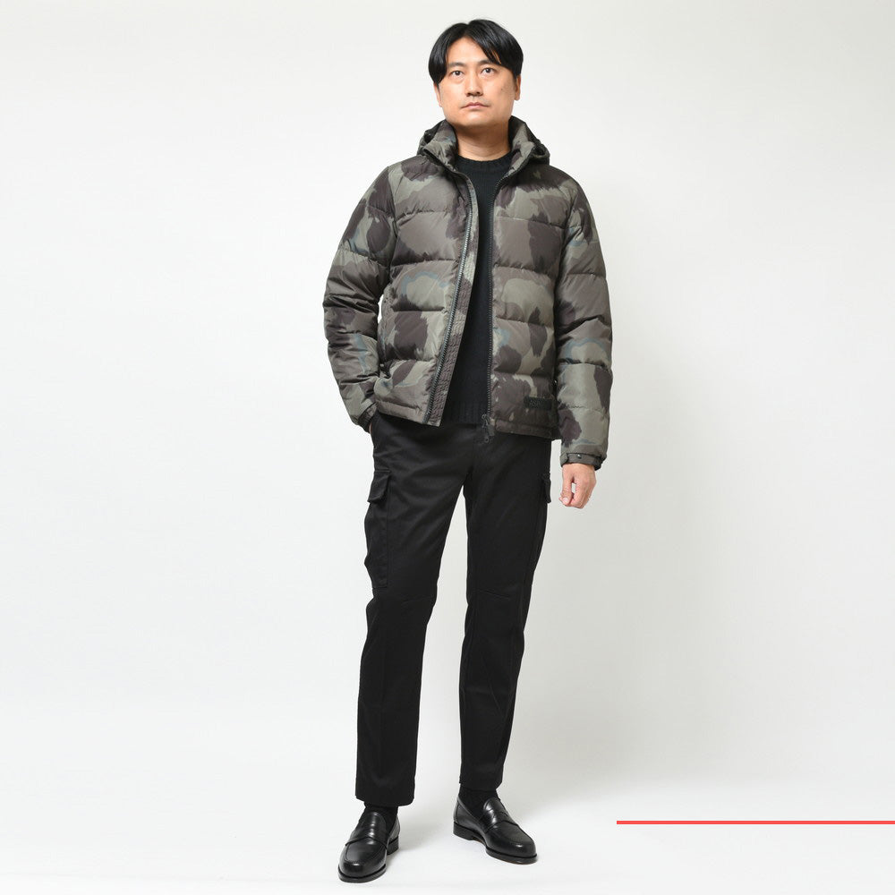 ASPESI（アスペジ） カモフラージュプリントポリエステルダウンフーディーブルゾン I018 POCO ELASTICO RE/22924II018L674