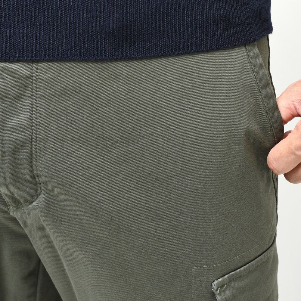 YCHAI（イカイ） ROBUSTOロブスト コットンストレッチギャバジンテーパードフィットカーゴパンツ YPU034-2TS0021EJ