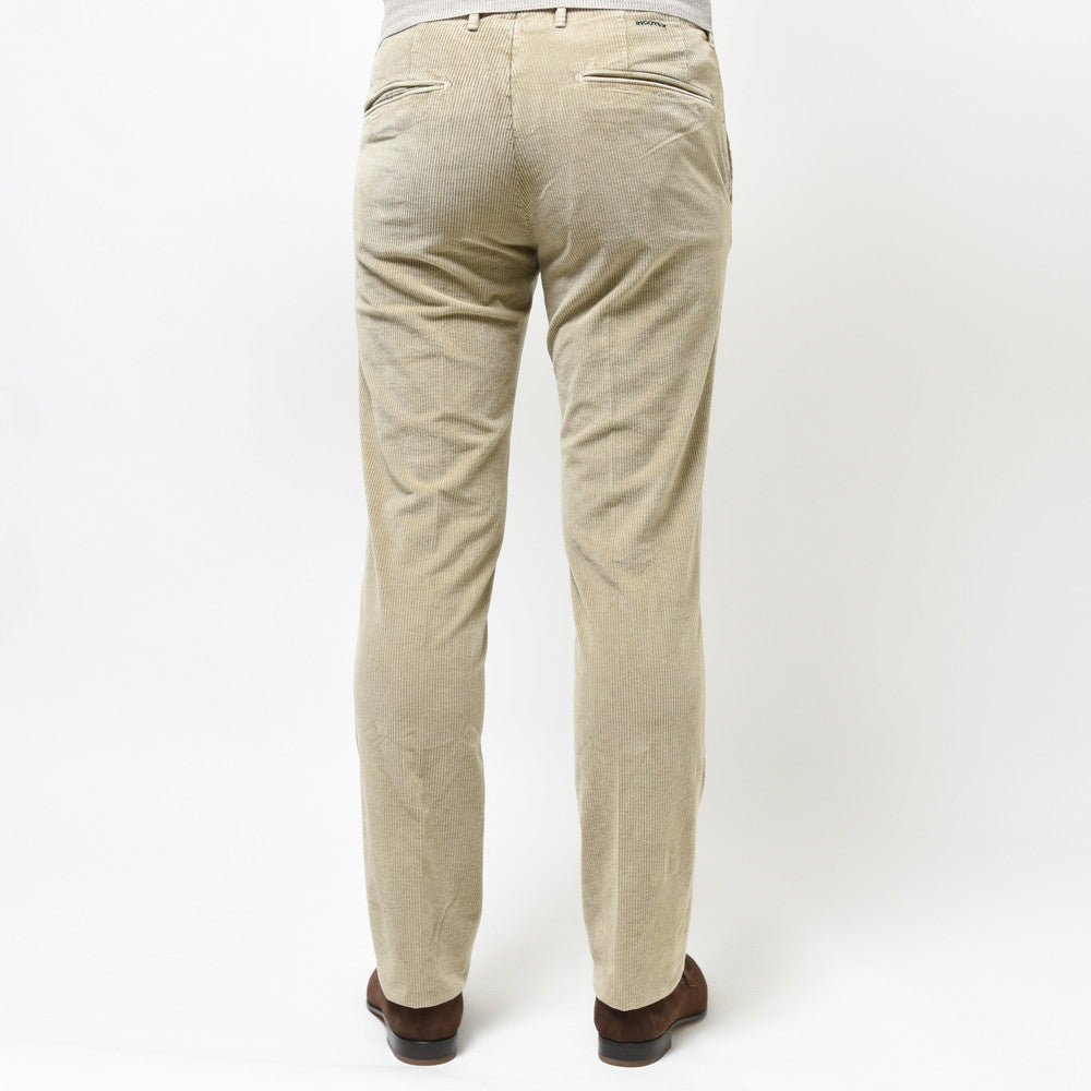INCOTEX SLACKS（インコテックス スラックス） SLIM FIT ガーメントダイストレッチコットンコーデュロイテーパードパンツ 470-81535(M)