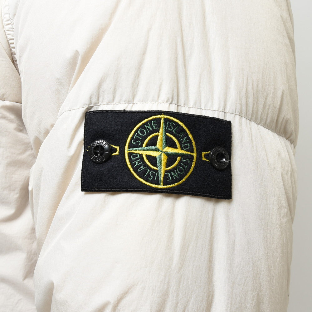 STONE ISLAND(ストーンアイランド) ガーメントダイナイロンレップスフーデッドダウンジャケット 79-154-07-23